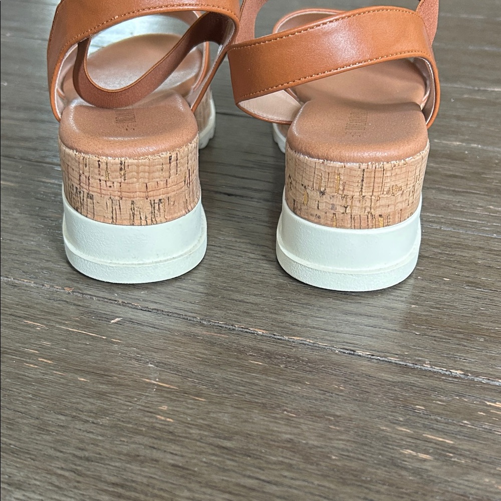 Brown Platform Sandals DreamPairs Size 11 - Picture 4 of 10